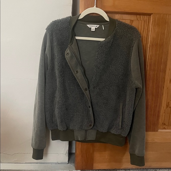 Toad&Co Jackets & Blazers - Toad&Co olive green Fleece Jacket